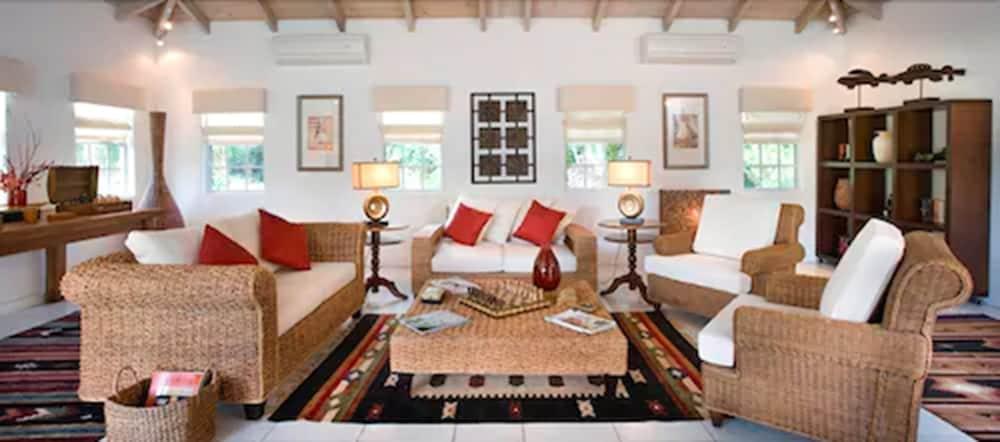 The Inn At English Harbour Esterno foto